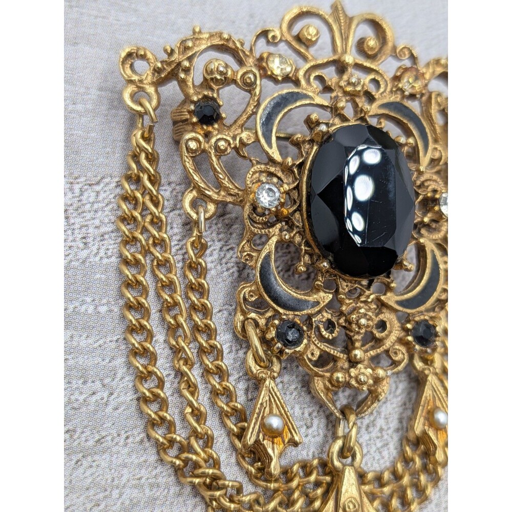 Florenza Brooch Black Cabochon Drape Chain Gold Tone Filigree 2.5in Signed Pin - Picture 8 of 16